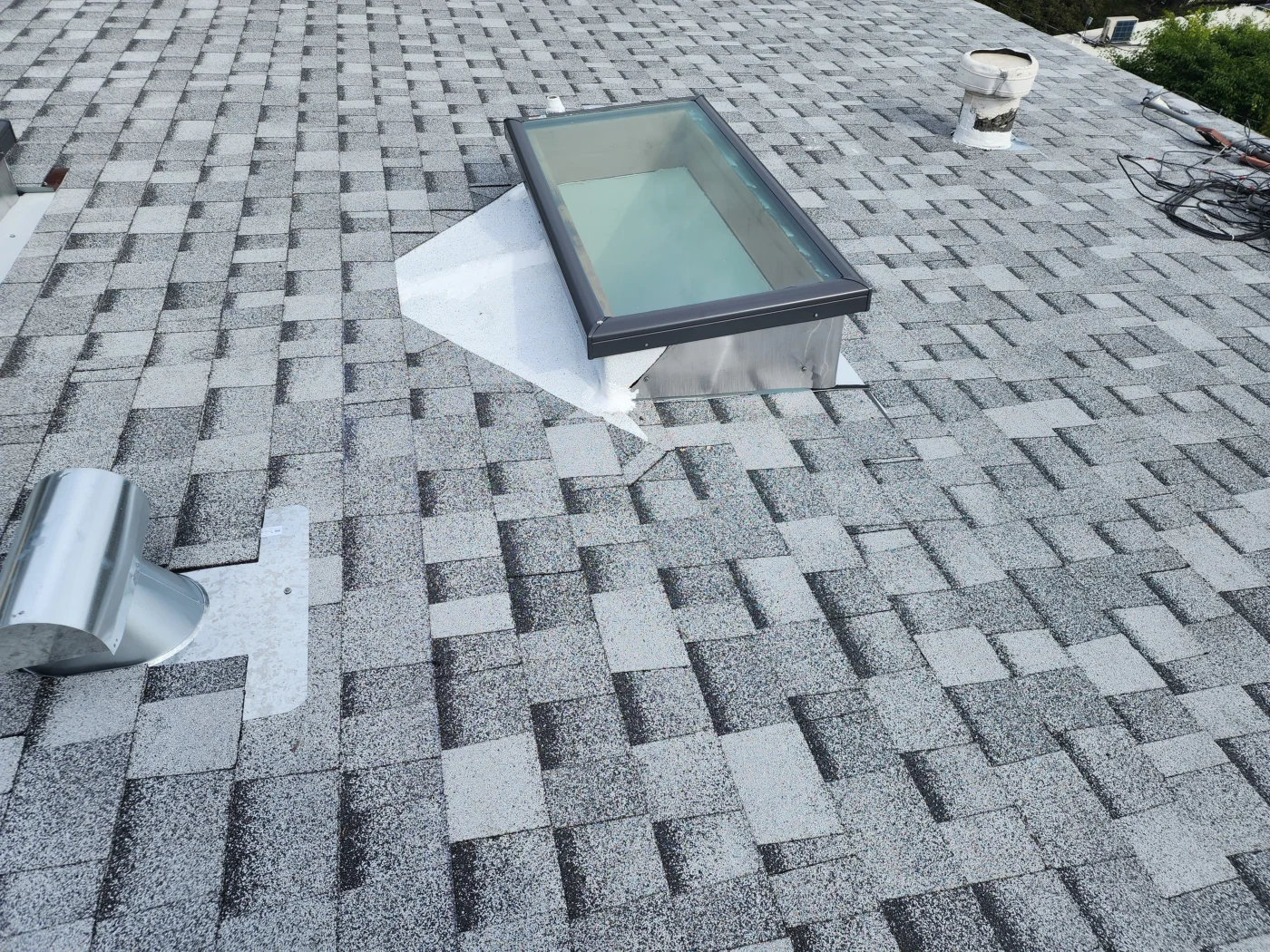 California First Roofing crew on a San Diego project