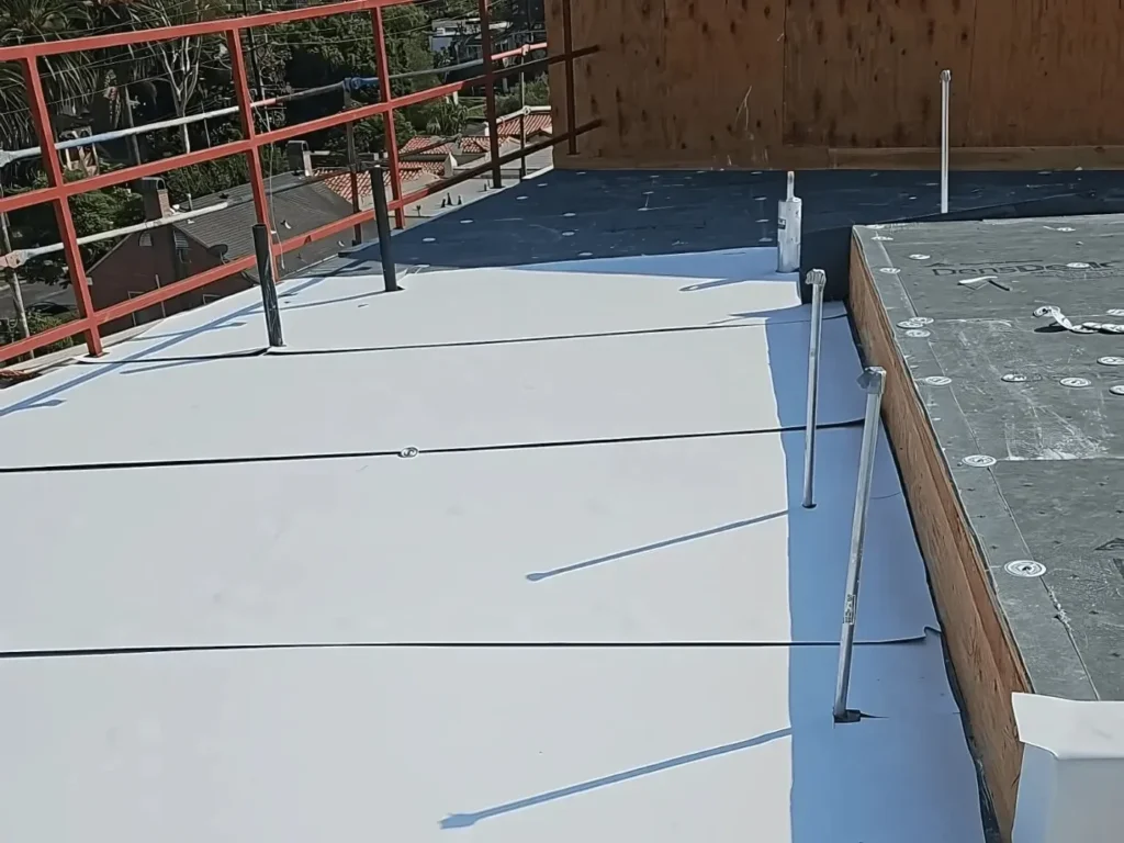 Commercial Roofing in Gold Coast Condos