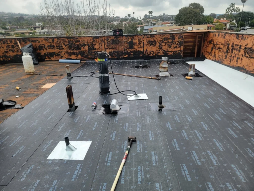 Commercial Roof Coating in Los Angeles, CA