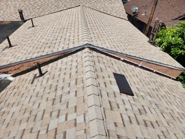Free Roof Inspection in Los Angeles, CA